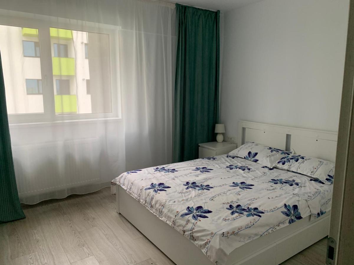 Black&White Suites Craiova Buitenkant foto